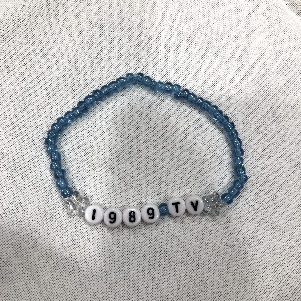 Taylor Swift 1989 TV Glass Bead Friendship Bracelet